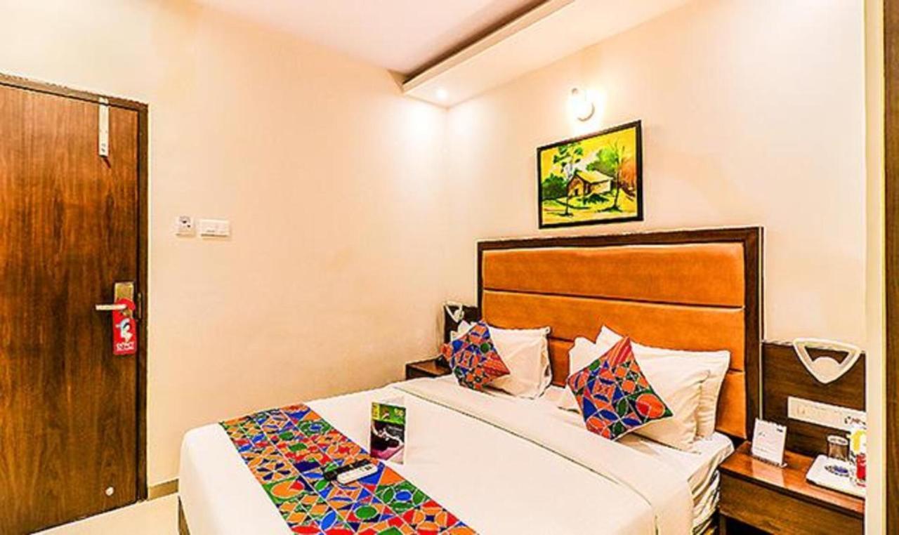 Fabhotel Admiral - Nr Mumbai International Airport Exteriör bild