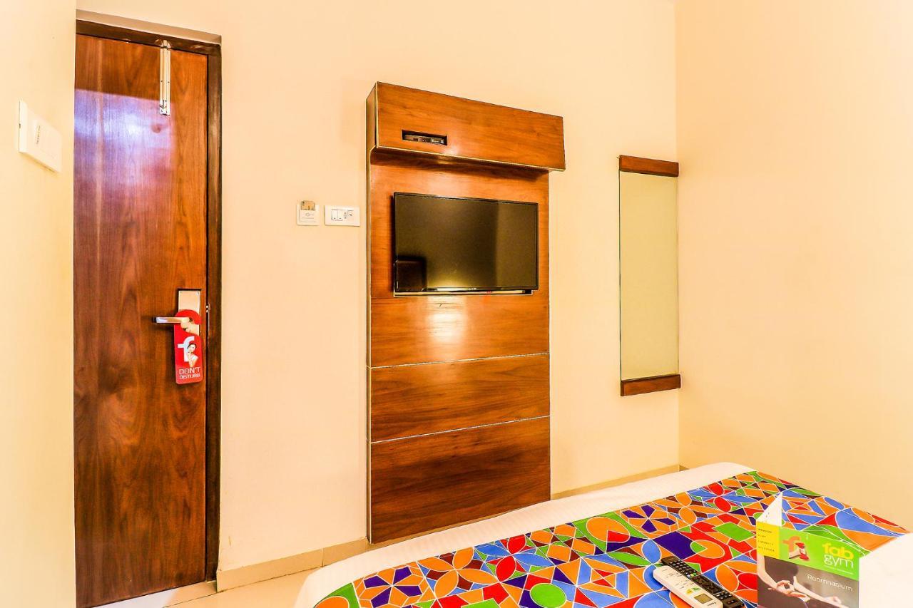 Fabhotel Admiral - Nr Mumbai International Airport Exteriör bild