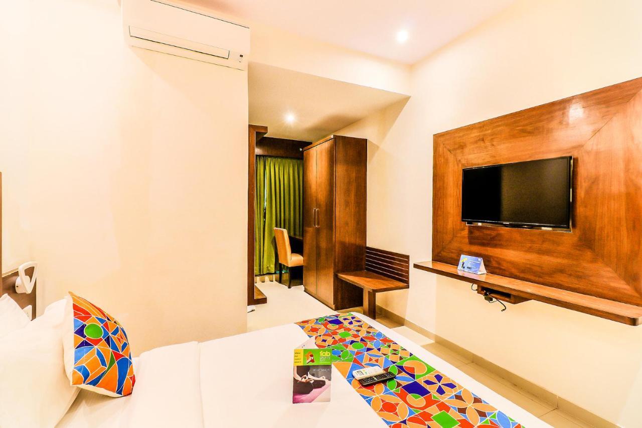 Fabhotel Admiral - Nr Mumbai International Airport Exteriör bild